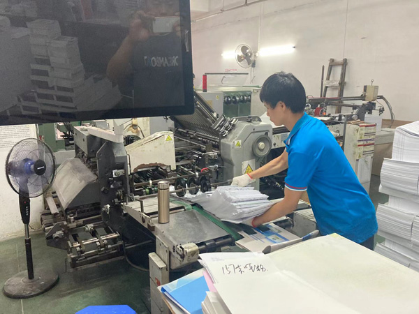 กระบวนการพิมพ์ออฟเซ็ตและหนังสือที่มีผลผูกพัน